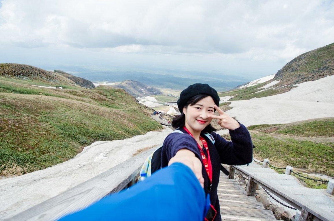 救援可爱小松鼠